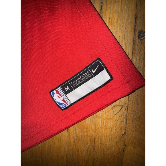 Toronto Raptors Jersey, #7 Kyle Lowry, Nike Kids Medium (5/6) Red. PRE-OWNED. - Picture 5 of 7